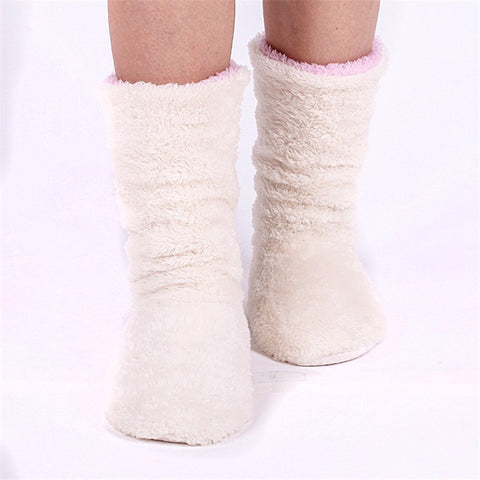 Smooth Winter Theme Home Slippers